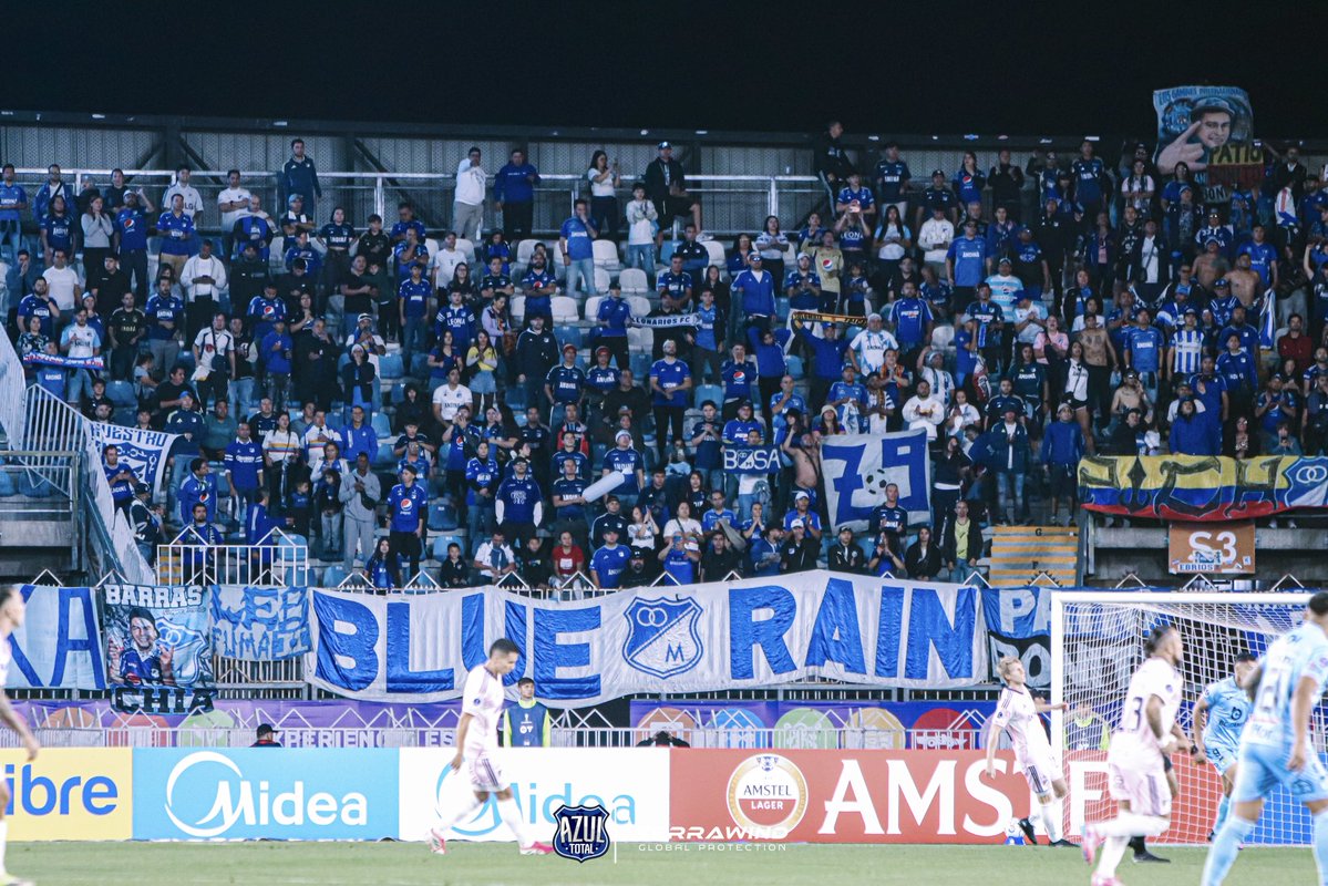 Azul Total tweet media