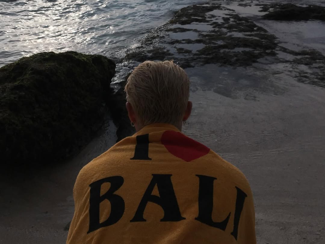 nah is UNIQUE tweet media