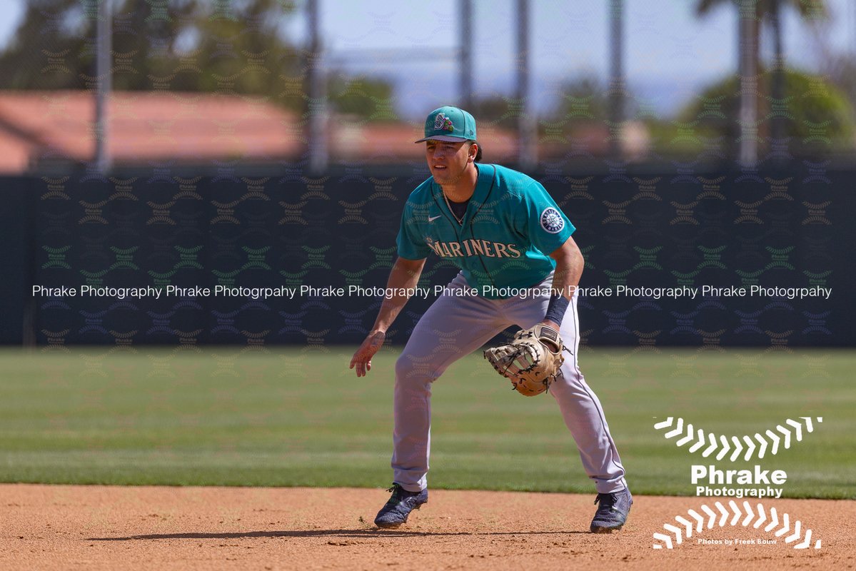 phrakephoto's tweet image. Estevan Moreno (6) 1B Mariners 2025 20th rnd @Estevan_03 @montinibaseball @NDBaseball #mariners #seausrise #marinersbaseball #tridentsup  #seattlemariners #SeaUsgrow #truetotheblue
#LosMarineros @MsPlayerDev  @MiLBMariners @LookoutLanding
