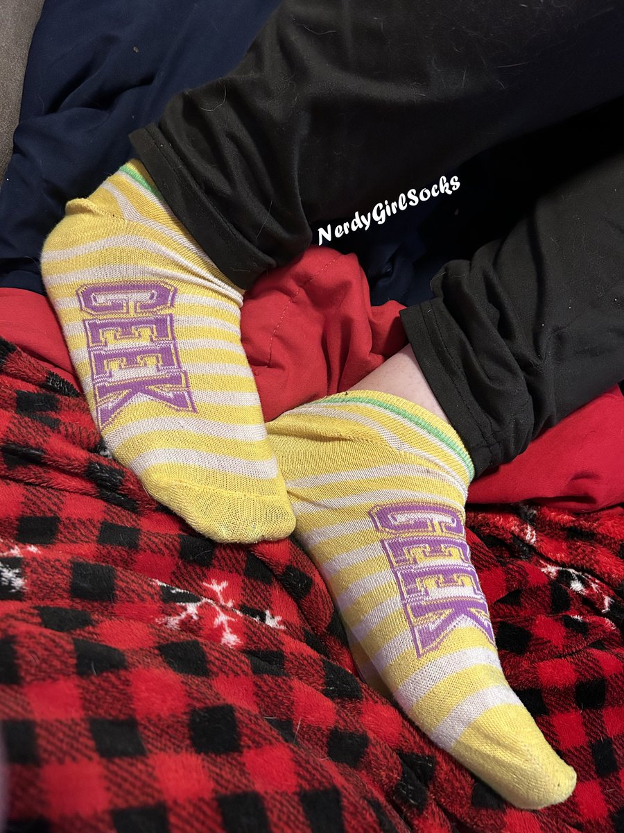 NerdyGirlSocks's tweet image. As promised on my Discord last night here's a bit more of my geeky socks. Pretty fitting for a nerdy girl huh? 😛

#socks #cutesocks #anklesocks #fypシ゚viral #explore