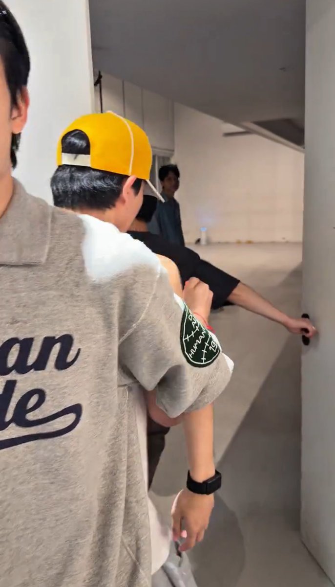 🍀พืช :P tweet media