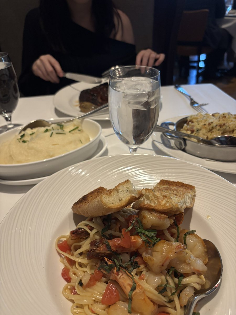 Azn | Edward L. tweet media