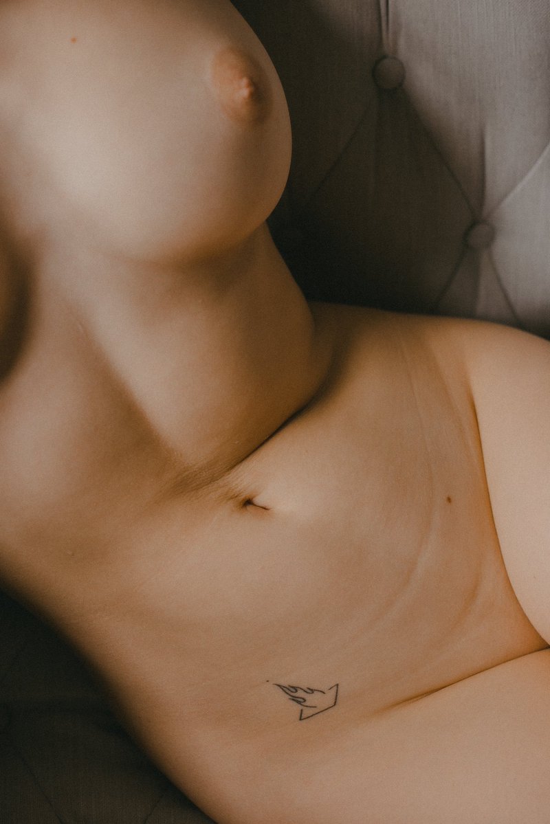 The Nude Stack tweet media