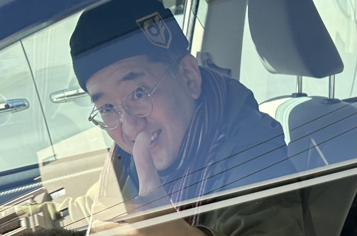 毒文鳥 tweet media