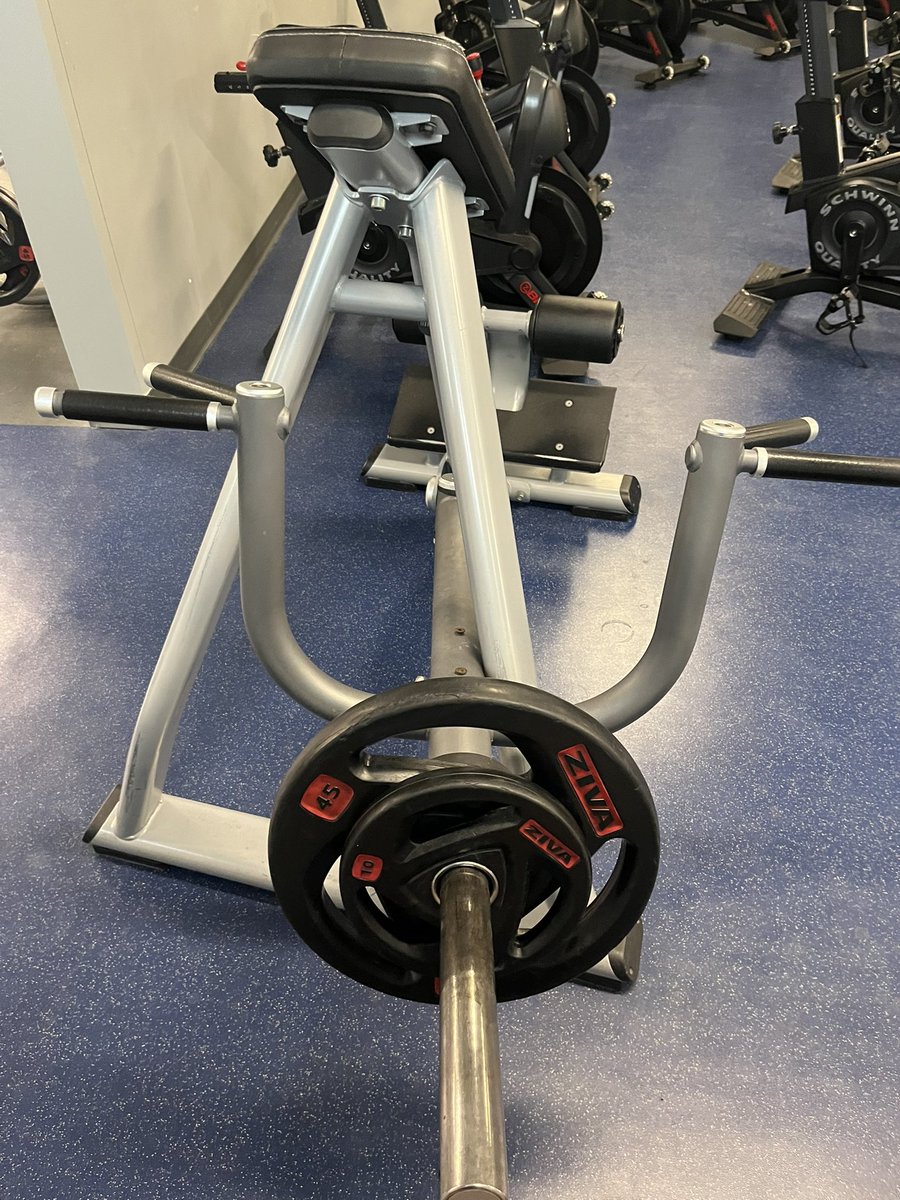 bigmattpaulsen's tweet image. Hello Humpday afternoon! It was a great day! I made it to the gym after work. That was the best workout in a long time. I Have been doing PT for a neck issue. It’s starting to feel better!! Then a walk with the boss! 👊 #jkm #inspire #missbella #thisis61 #brooksrunning