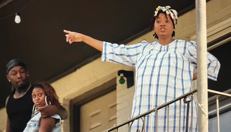 arcwrites's tweet photo. Tyler Perry’s "Straw" and Issa Rae’s "One of Them Days" both develop plots around the eviction of Black women at the hands of Black landlords. These films remind us that Black capitalism is Black-on-Black crime. https://t.co/m2mb5PZIUh