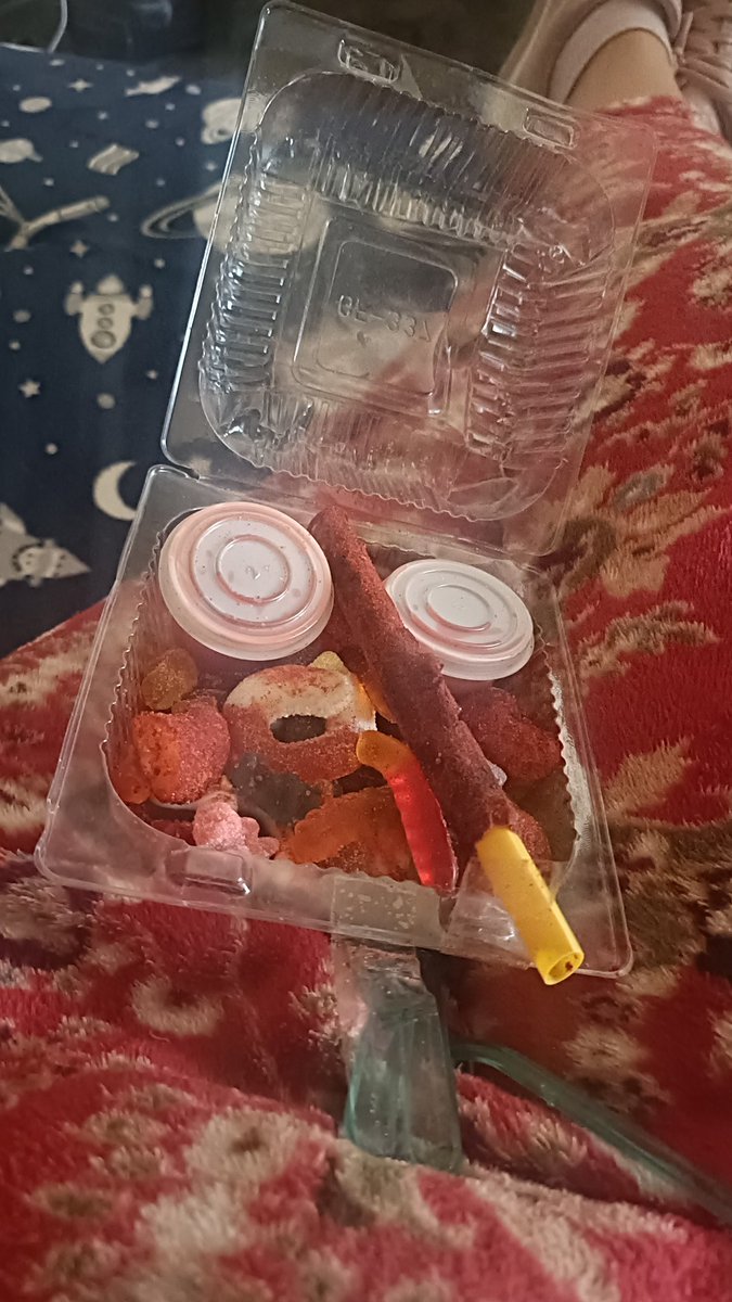 LatamThis's tweet photo. Gomitas locas!! https://t.co/DvQpymN0O2