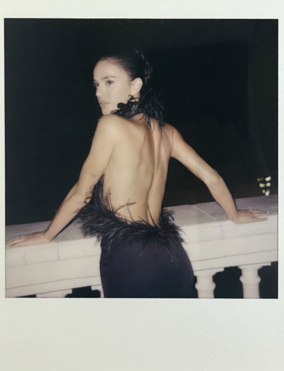 Marquezine Archive tweet media