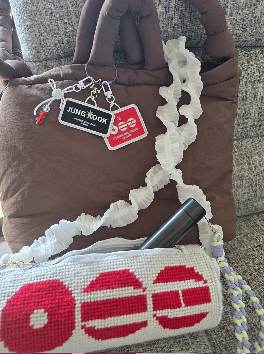 あやあや :( tweet media