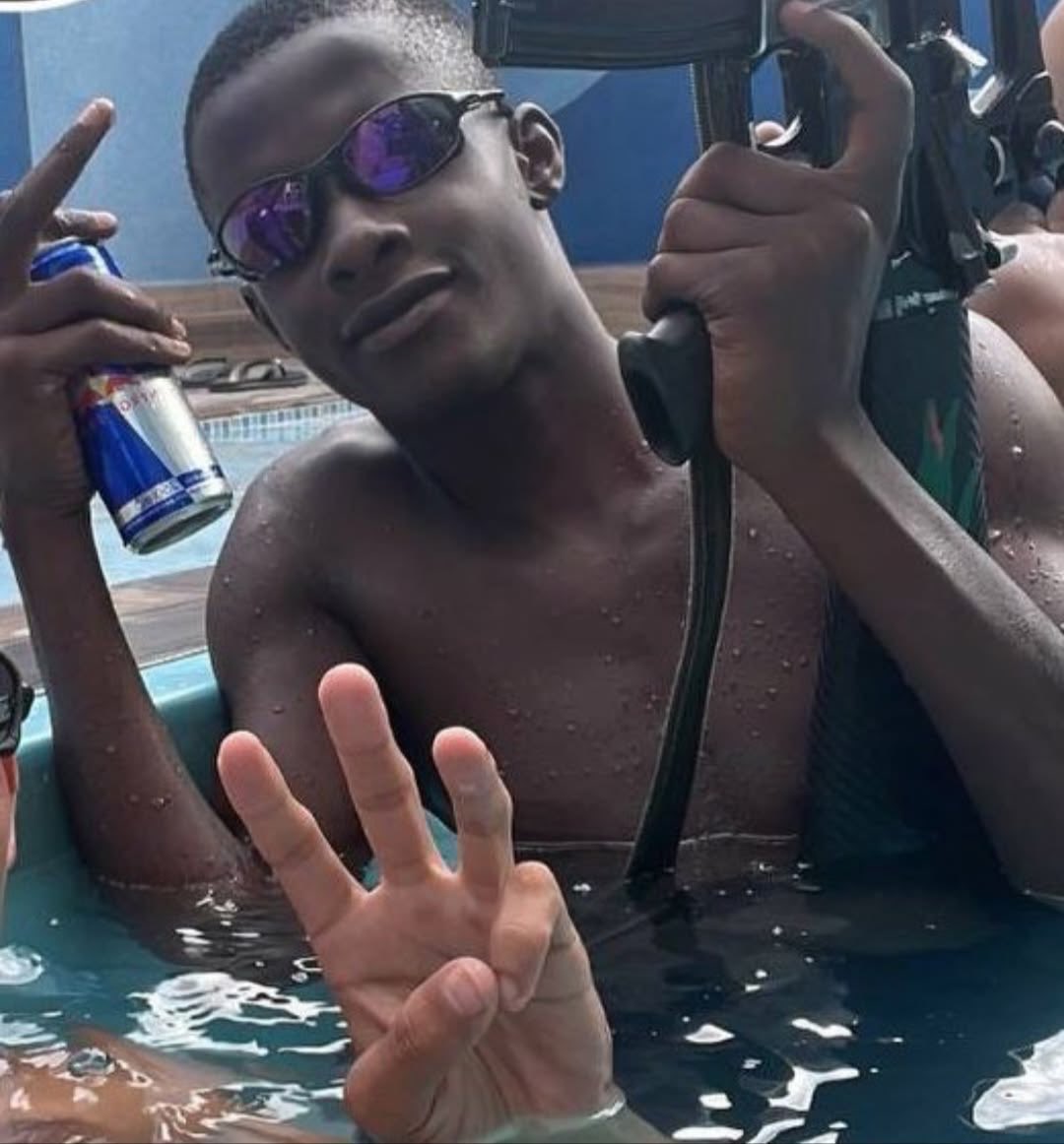 Zona De Conflito Rj tweet media