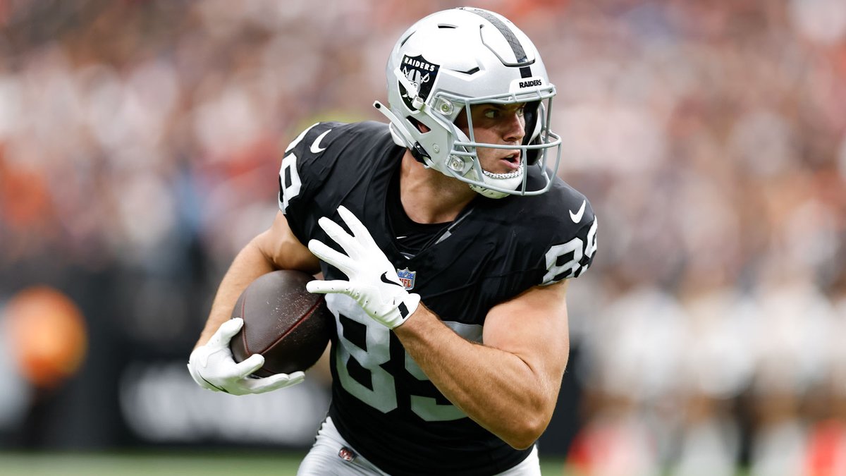 Around The NFL tweet media