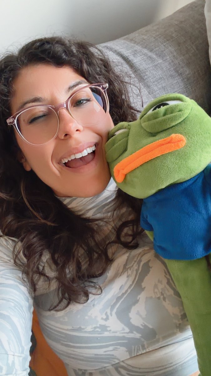 GIRL in the VERSE 🎙️ tweet media