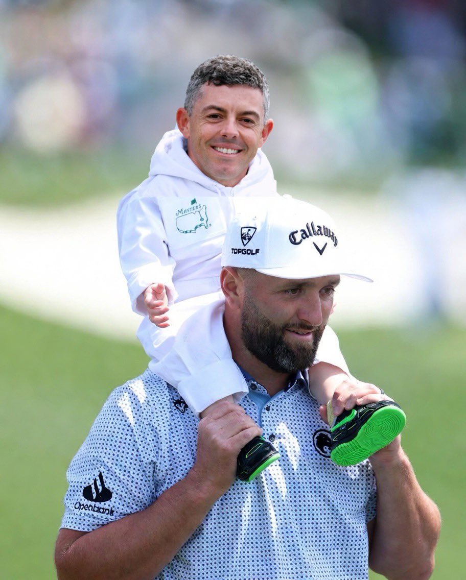 justn_trades's tweet image. First round tomorrow…. All I want from the gift shop is this… 
#TheMasters #Rahm #Rory #Bryson #LIV #PGAT