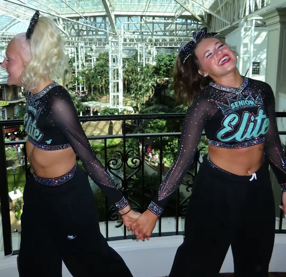tealcrownse's tweet photo. mood cause see yall at WORLDS 💍🌎🩵#se4l #ps4l #cc4l https://t.co/vOsLFJ28h6
