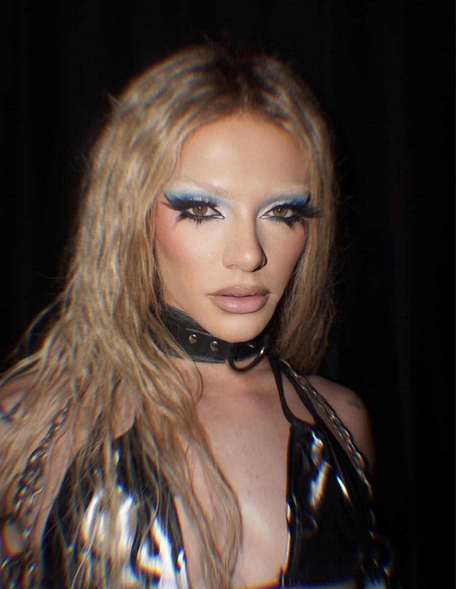 Drag Crave tweet media