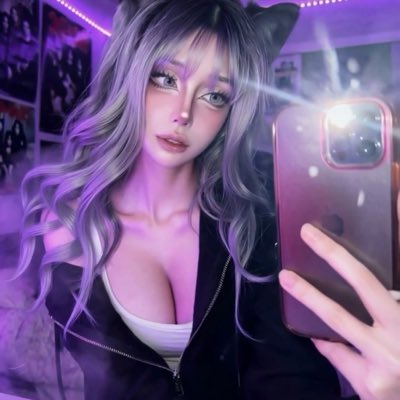 xiaoploveyi's tweet photo. #NewProfilePic (新個人資料照片) https://t.co/Aspm6OC5Xn
