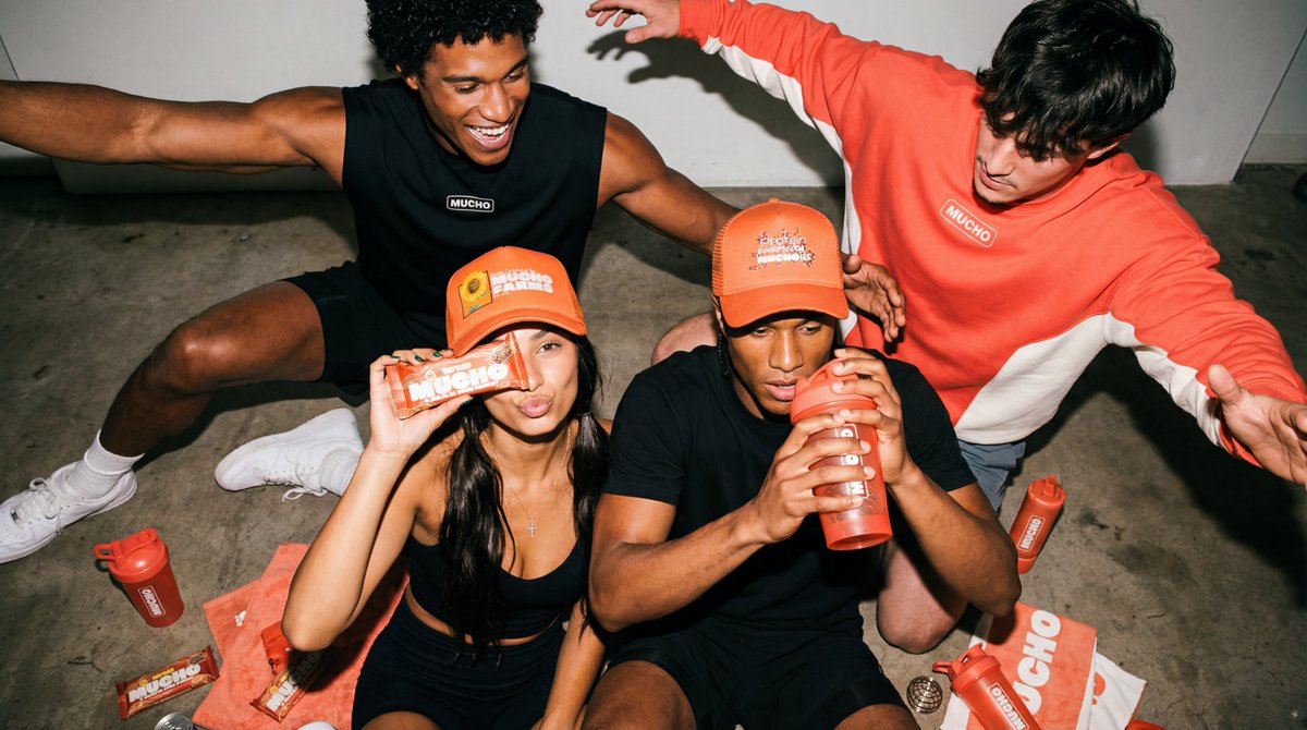 Robert Yang tweet media