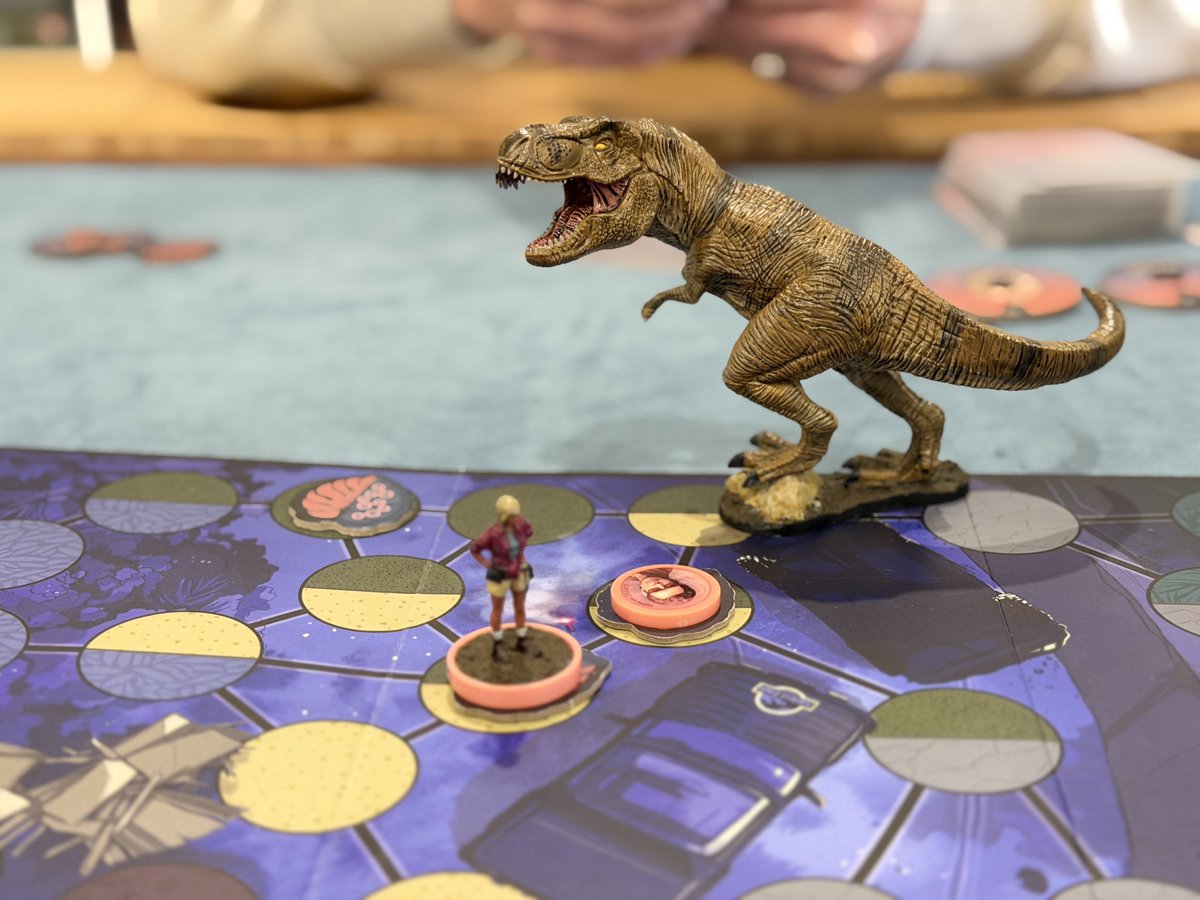 zenworm (not parody) 🎃 tweet media