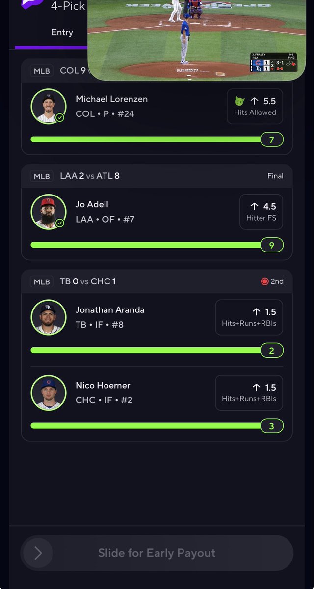 GetInWithMe tweet media