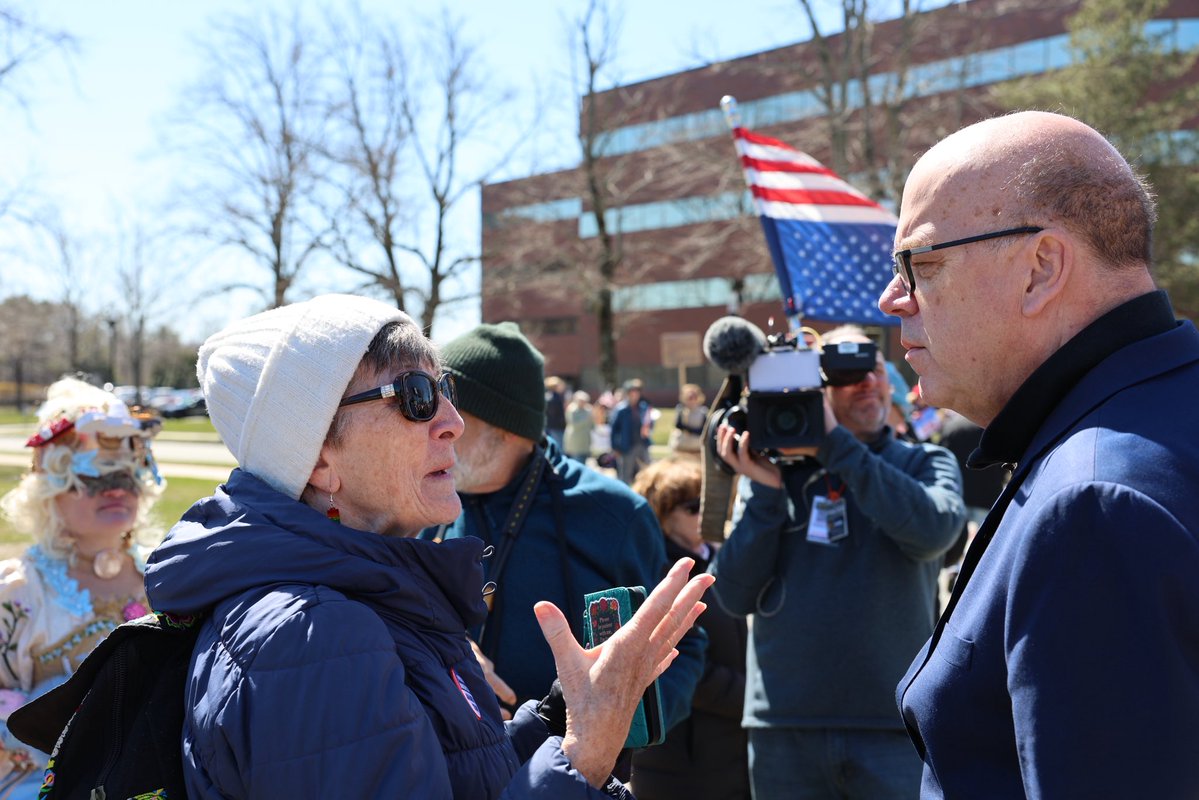 Rep. Jim McGovern tweet media