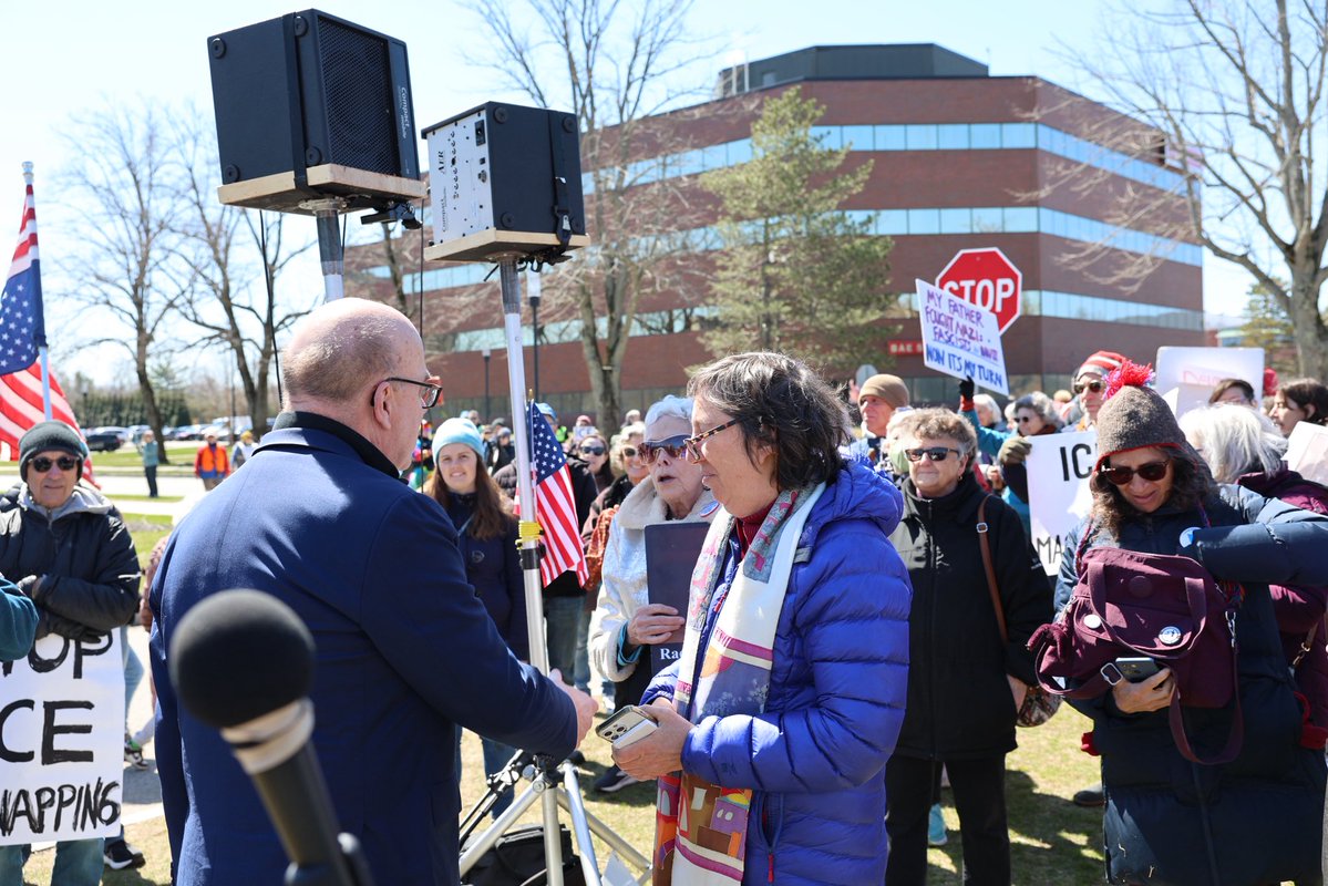 Rep. Jim McGovern tweet media
