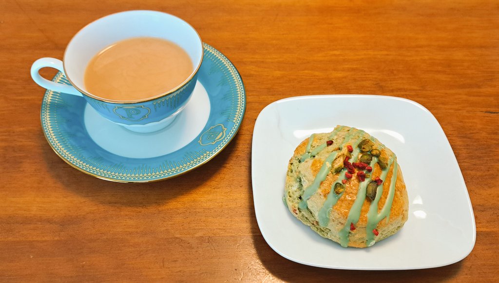 なのん tweet media