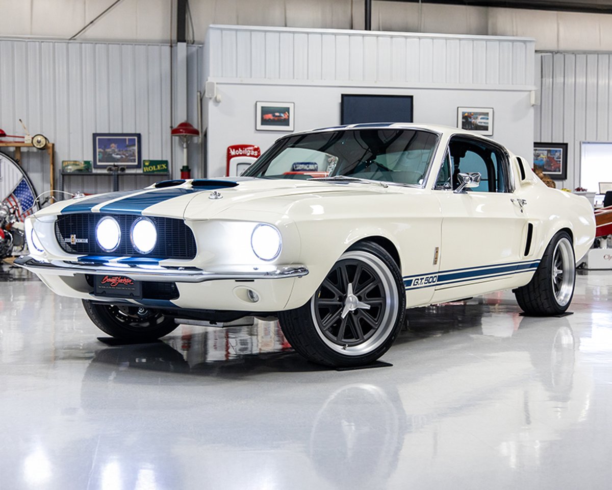 Barrett_Jackson's tweet image. Standout offerings from the @MSClassicCars Collection are rolling into the 2026 #PalmBeach Auction, April 16-18 at the South #Florida Fairgrounds! The collection has the kind of presence you can feel before you even see it.

Read more: bit.ly/PB26TW-Attitud…