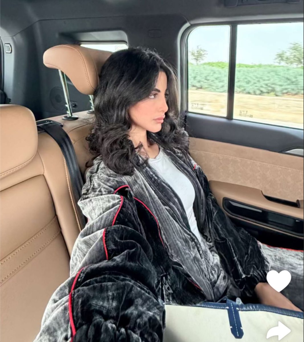 lyly 🇸🇦 tweet media