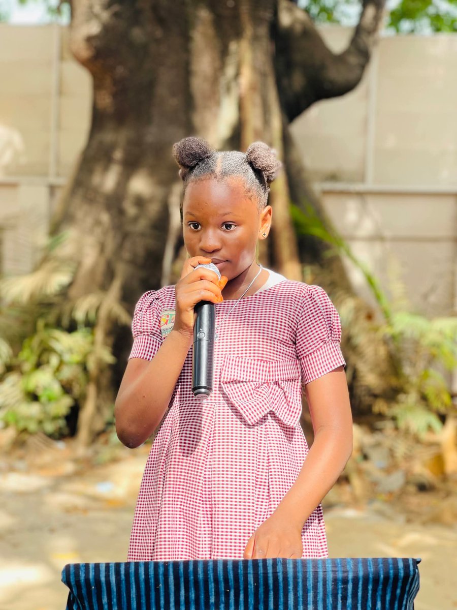 Club Littéraire CCFG tweet media