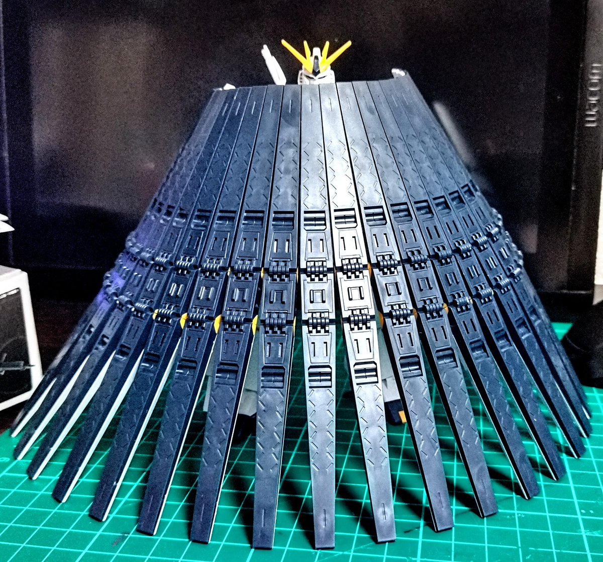 にーやん tweet media