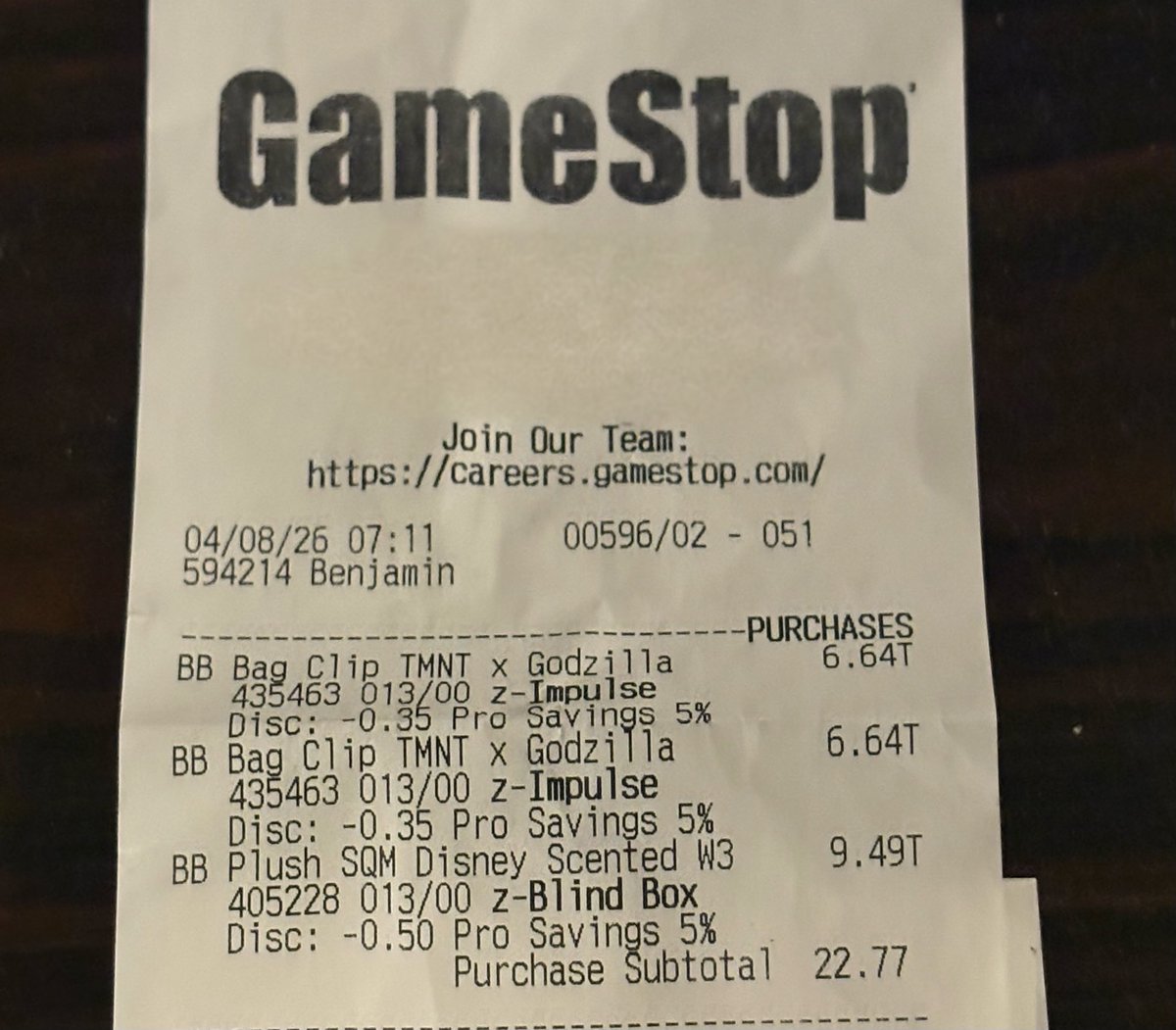 We still stopped by after roller skating! Wednesdays are for <a href="/gamestop/">GameStop</a>! 🏴‍☠️💚