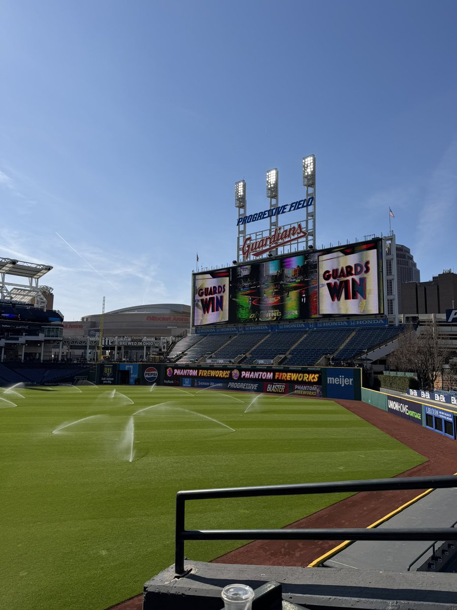 RyaninCleveland's tweet image. haters go scrub your a$$ 
#Wahoo #Tribe #Windians