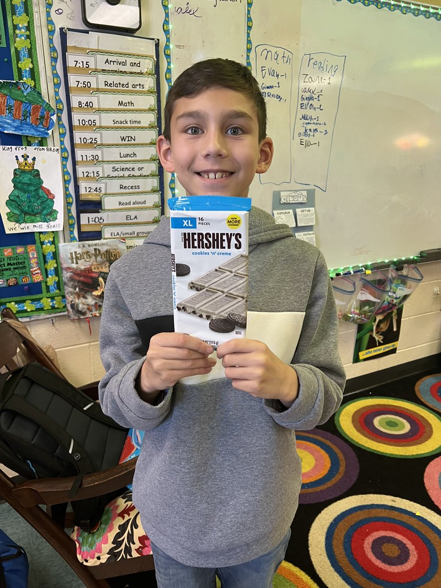 VetterFamily300 tweet media