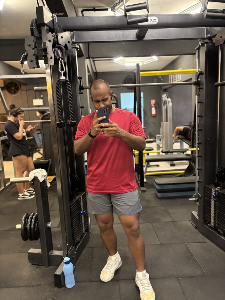 Carlos🪉 tweet media