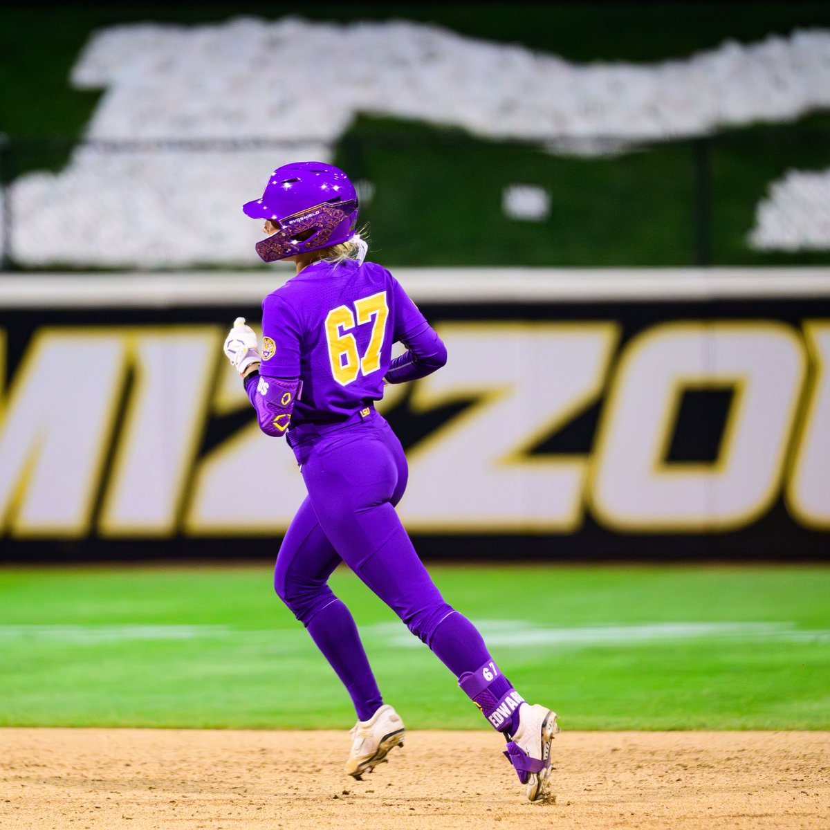 LSU Softball tweet media