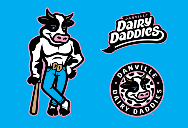 derekvampyrslyr's tweet photo. Alrighty @defense_diaries your #Danville dairy daddies are up!!! ⚾️ game 1, you win, ill do a @hotonesgameshow challenge, they lose and you have to read a prepared statement written by me? We really need to do an #episode ? @lawyerschiff @BorghardtLaw #deepdish #hotdog 🍕🌭 https://t.co/5ppJM05dTw