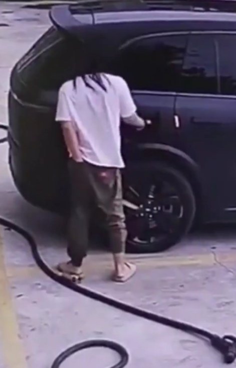 JE Tarek tweet media