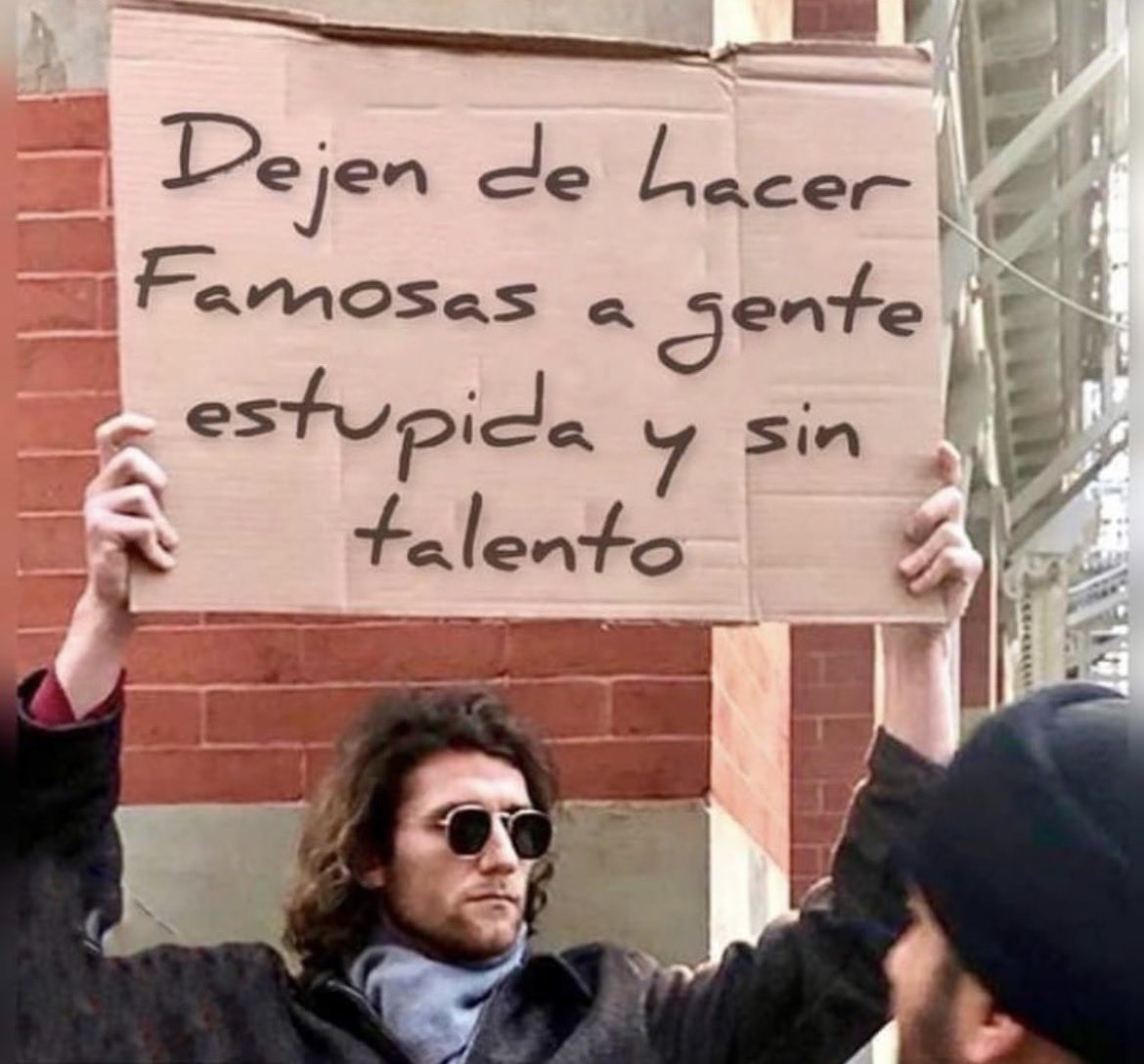 Snake eyes tweet media