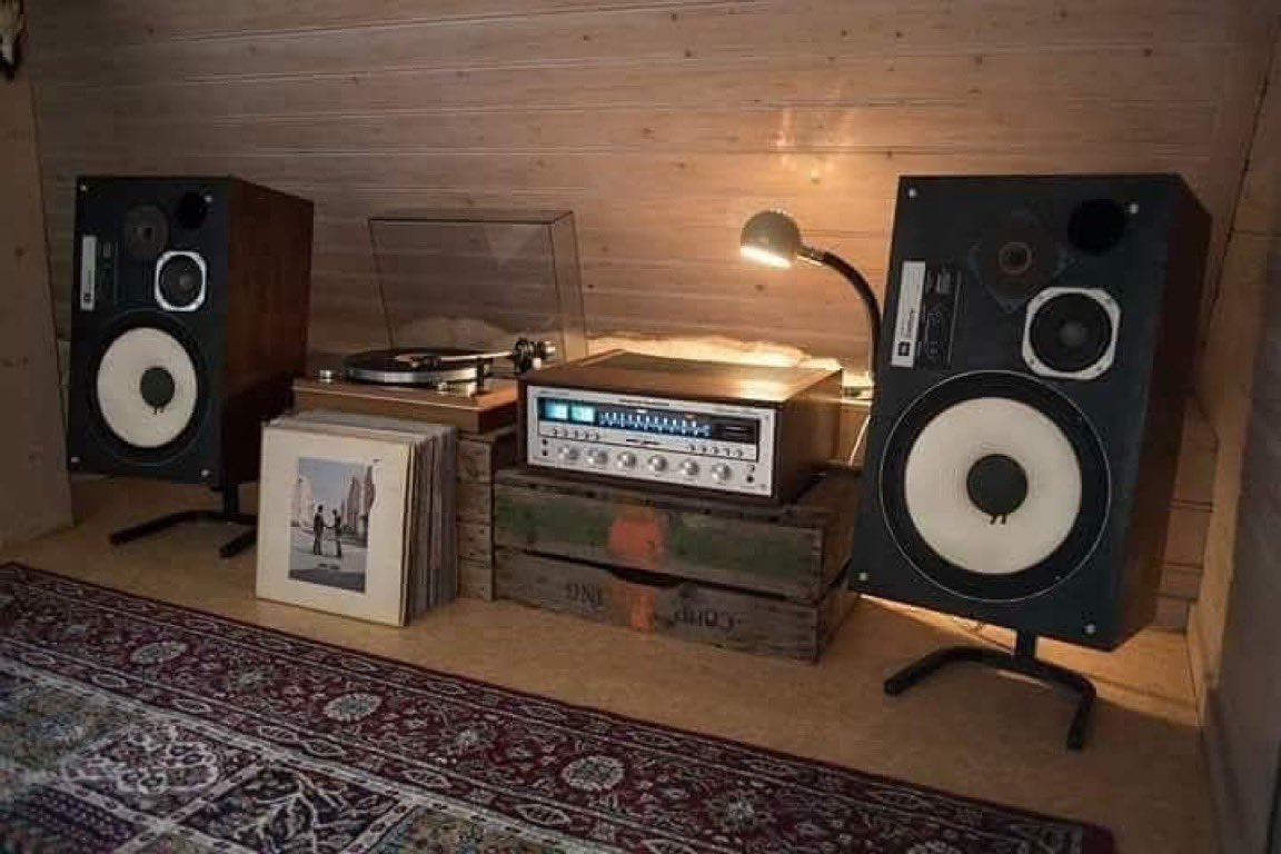 Michael Kelly tweet media