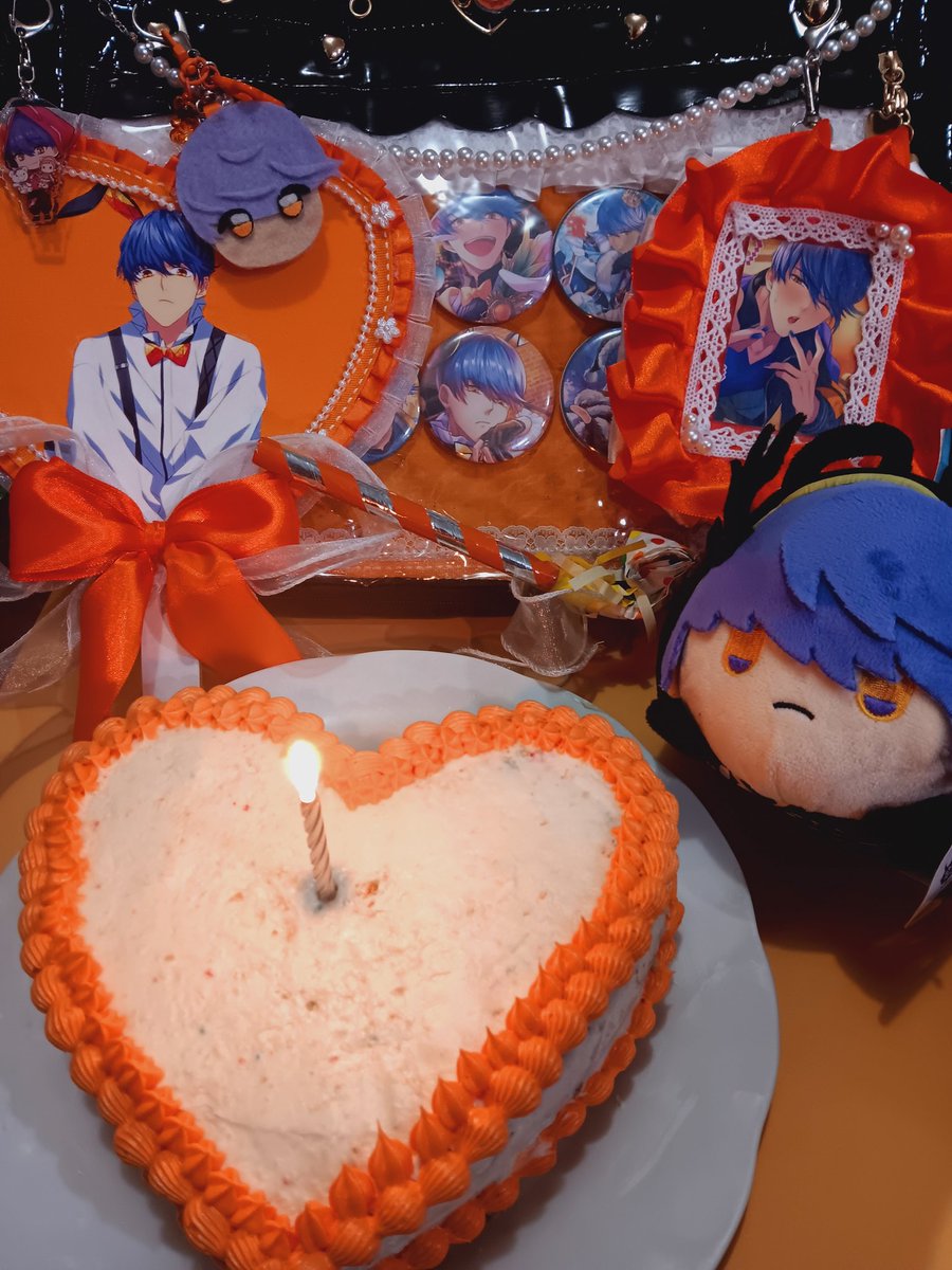 stary ❤︎ HAPPY BIRTHDAY LEVI!!!! tweet media