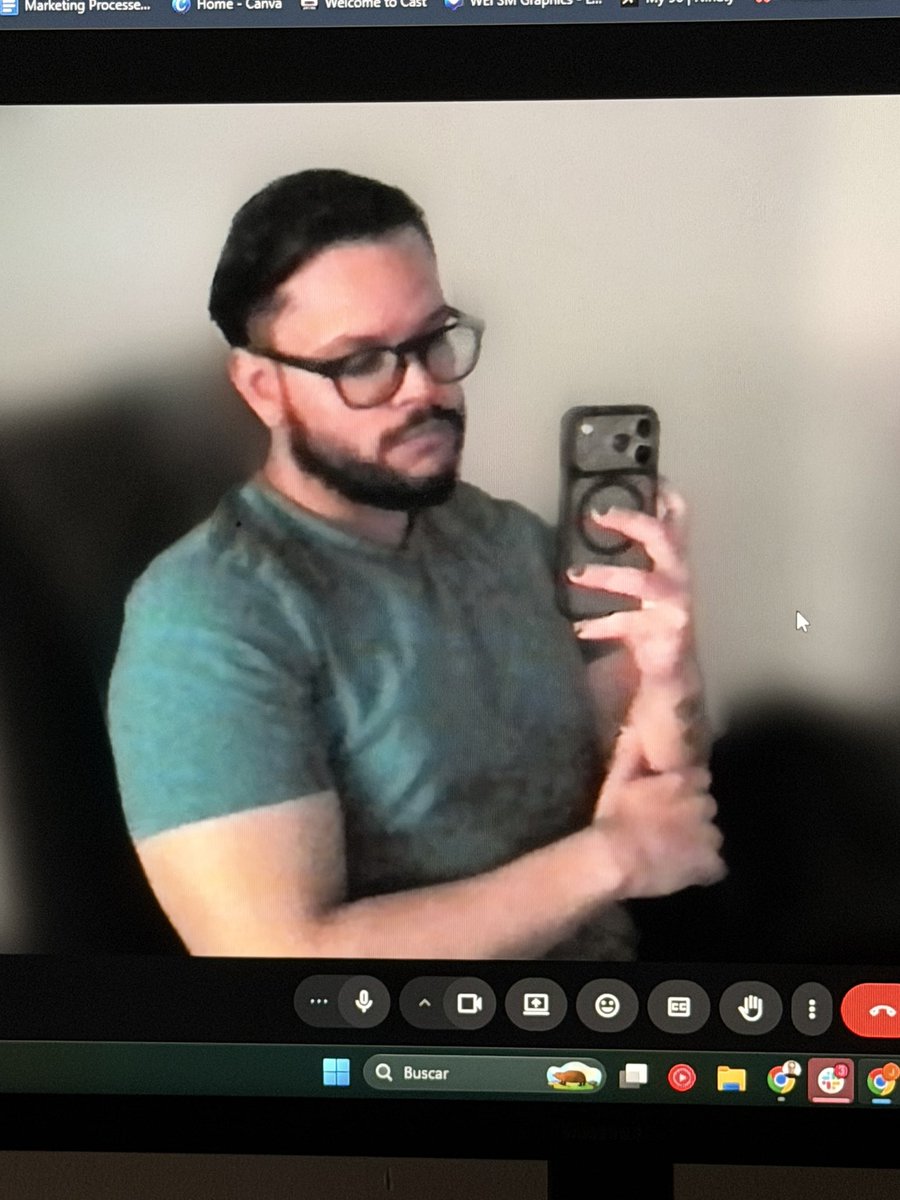 Midoriya Izuku 🏳️‍🌈 tweet media