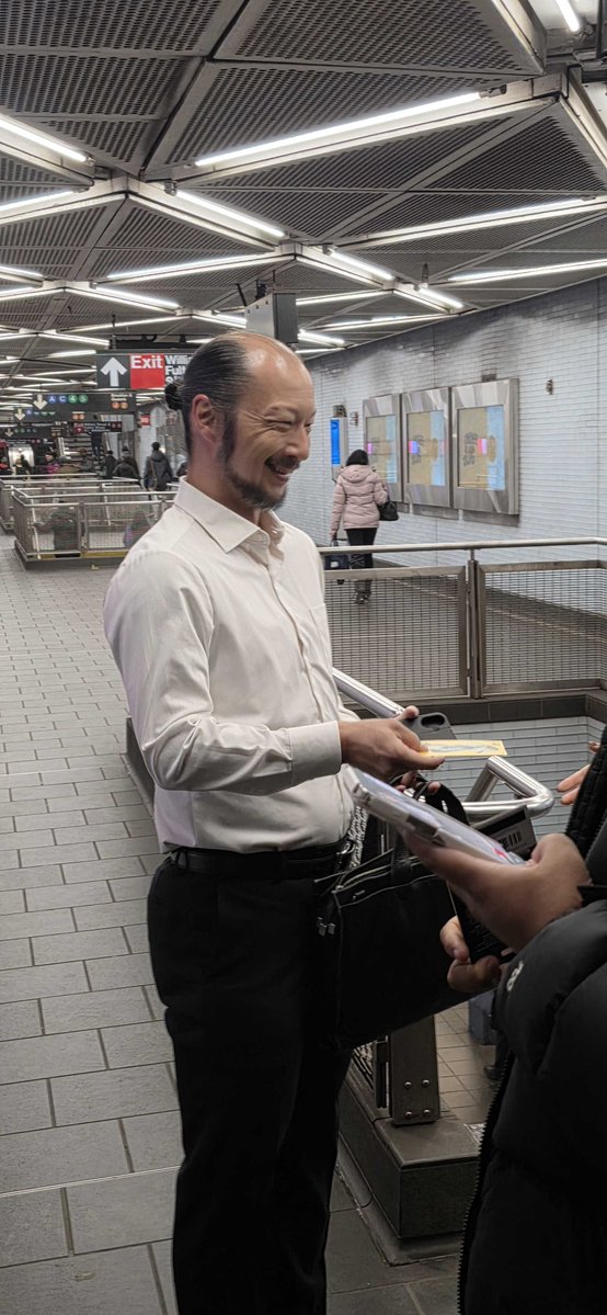 𝒍𝑼𝑫𝑾𝑰𝑮 tweet media