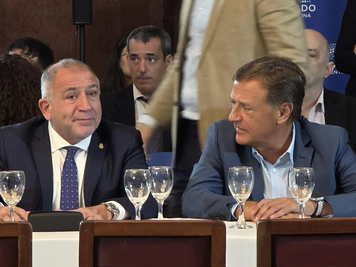 Rodolfo Suarez tweet media