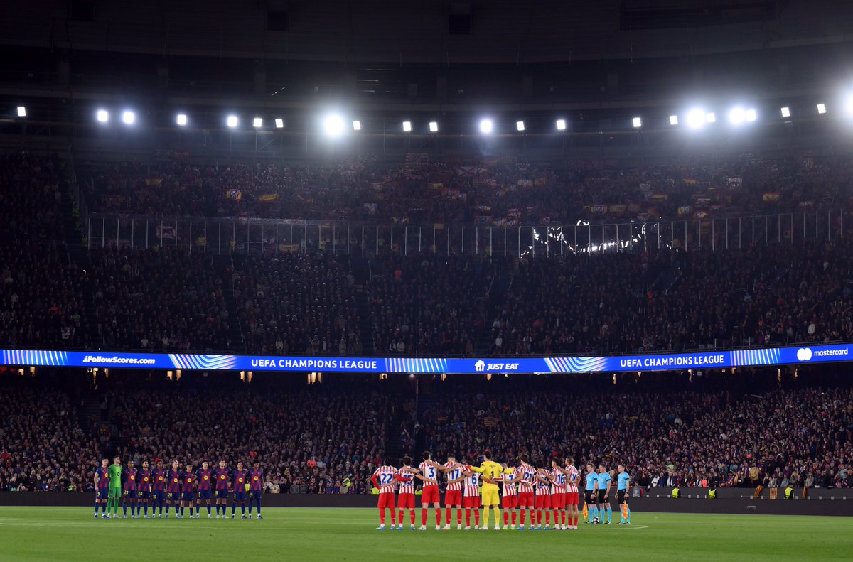 FCShakhtar_eng's tweet photo. His name is in history. His memory is in our hearts. Mircea Lucescu 👏

A minute’s silence was held in honour of the Great Coach ahead of the Champions League matches in Barcelona and Paris and the Europa League match in Braga.

Rest in peace, Mister... https://t.co/Cj5hm42p6Y