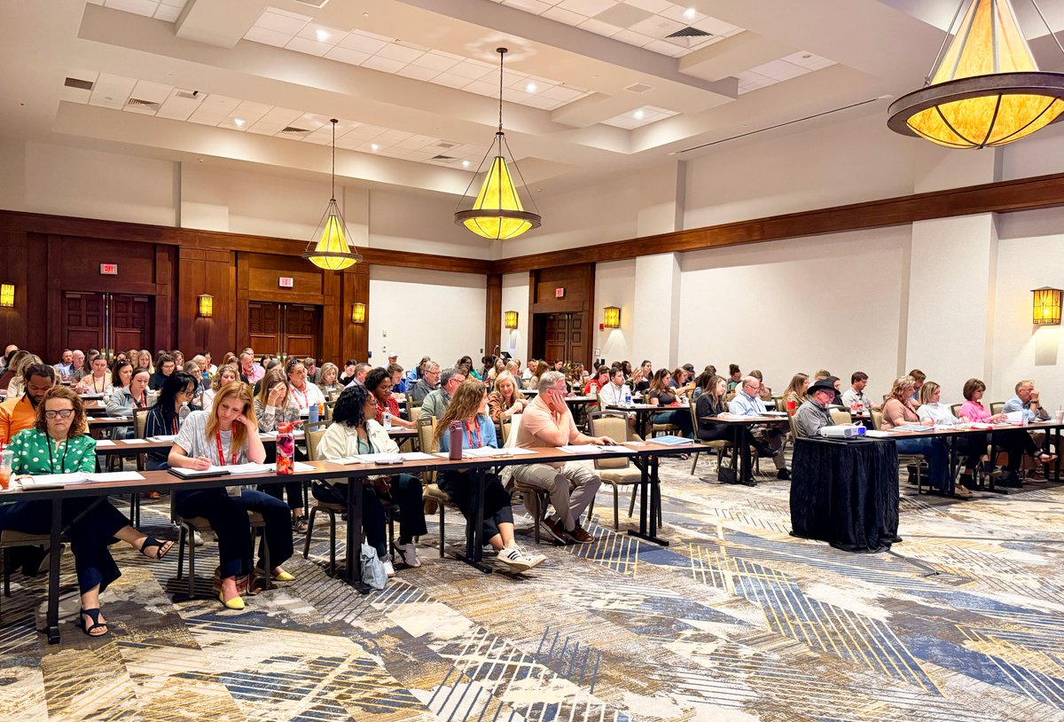 AlabamaCounties's tweet photo. This week, nearly 100 county leaders are participating in a two-day course offering an in-depth look at shared responsibilities, collaborative opportunities, and effective strategies to support efficient county government operations across Alabama. https://t.co/NUBXky9xd2
