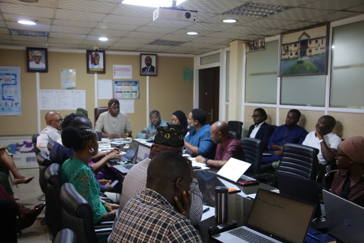 followlasg's tweet image. LSWMO, WORLD BANK, IFC ALIGN ON SUSTAINABLE PARTNERSHIP FOR WASTEWATER INFRASTRUCTURE DEVELOPMENT

facebook.com/share/p/1EkCyp…

@jidesanwoolu @drobafemihamzat @lswmomedia @WorldBankGroup @IFCAfrica @gbenga_omo @gboyegaakosile @LanreBajulaiye @BarrBimbola @Mr_JAGs @Riddwane