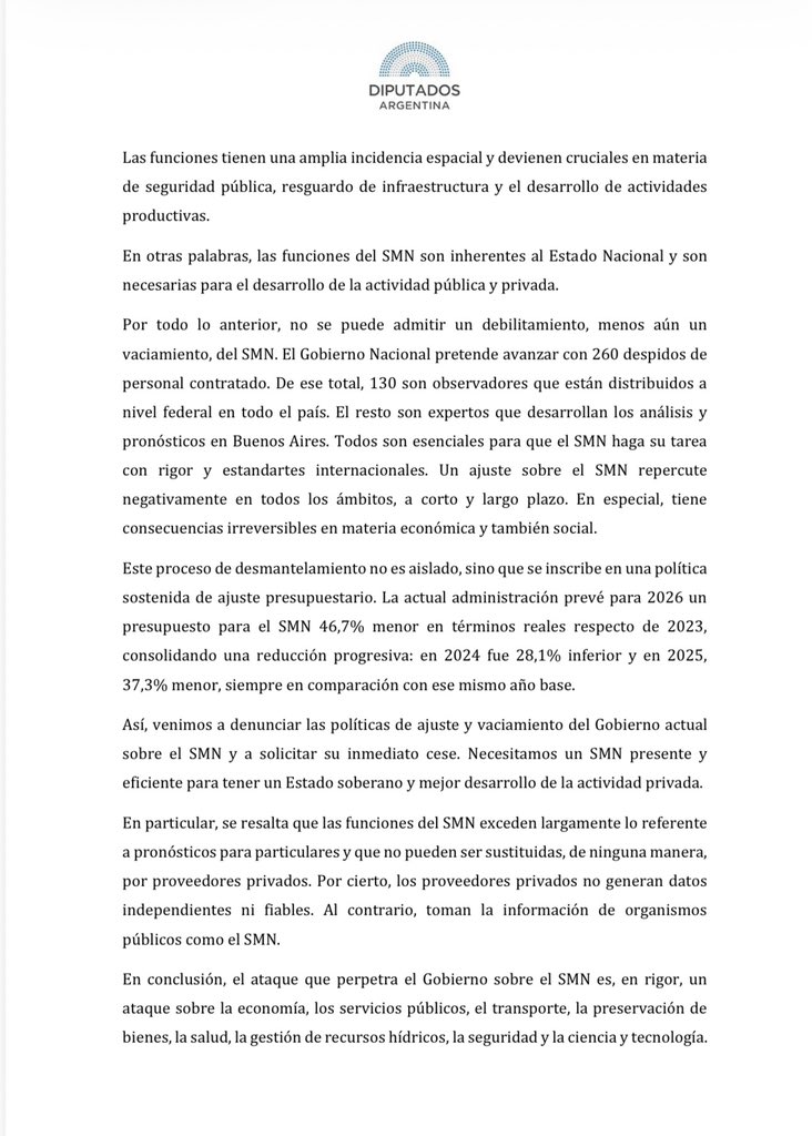 Juli_Strada's tweet photo. Exigimos de manera urgente al Poder Ejecutivo y al Ministerio de Defensa de la Nación que preserven las funciones y puestos de trabajo del Servicio Meteorológico Nacional. 

Hoy están amenazando con 240 despidos en un organismo ESTRATÉGICO no solamente para conocer alertas climáticas para el público en general, sino para resguardar las actividades agrícolas y ganaderas, así como el transporte aéreo, marítimo y fluvial que de otro modo se expone a catástrofes climáticas que ponen en riesgo vidas humanas.