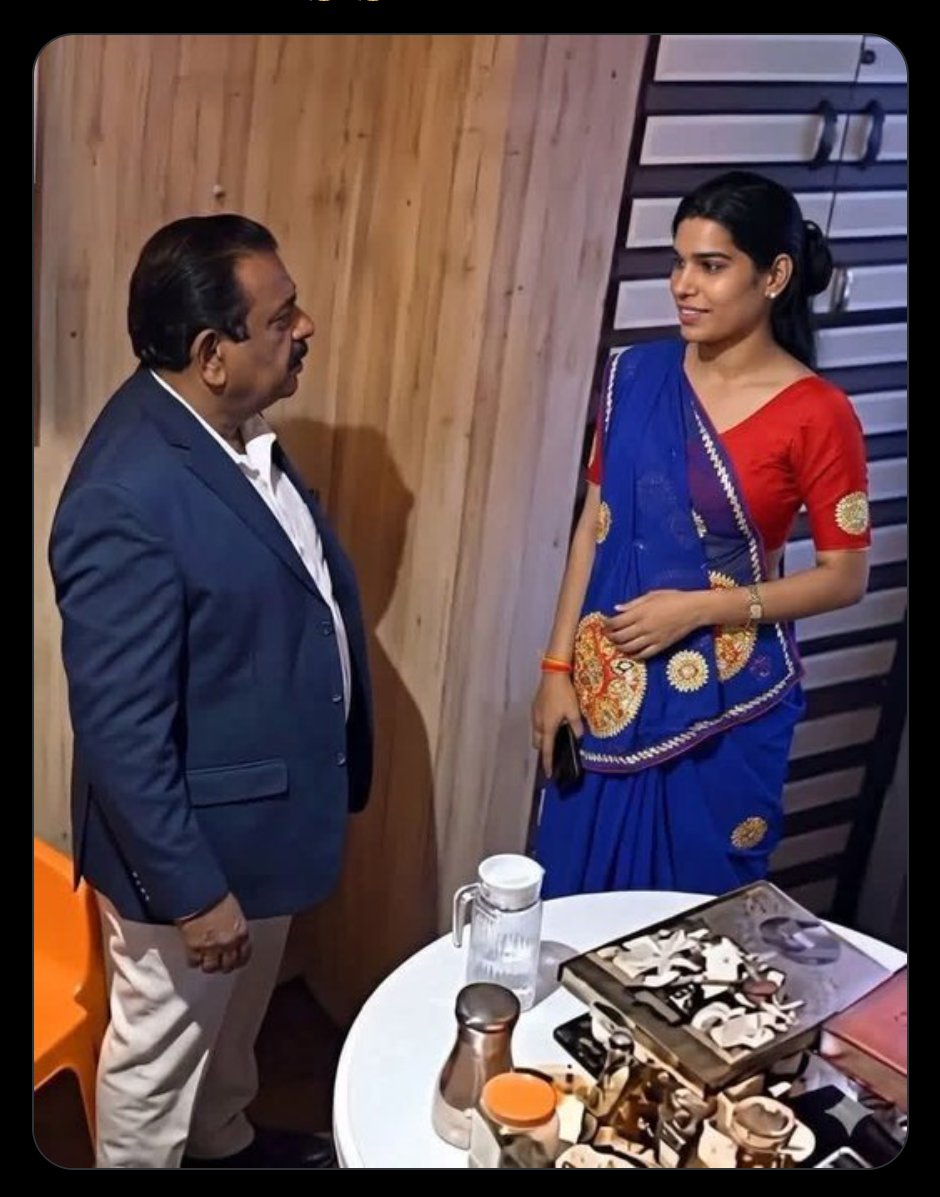 sujit66848159's tweet photo. @Ridhu417Sharma 🤷🤷🤷🤗🤗🤗 https://t.co/IKcsCfnNgY