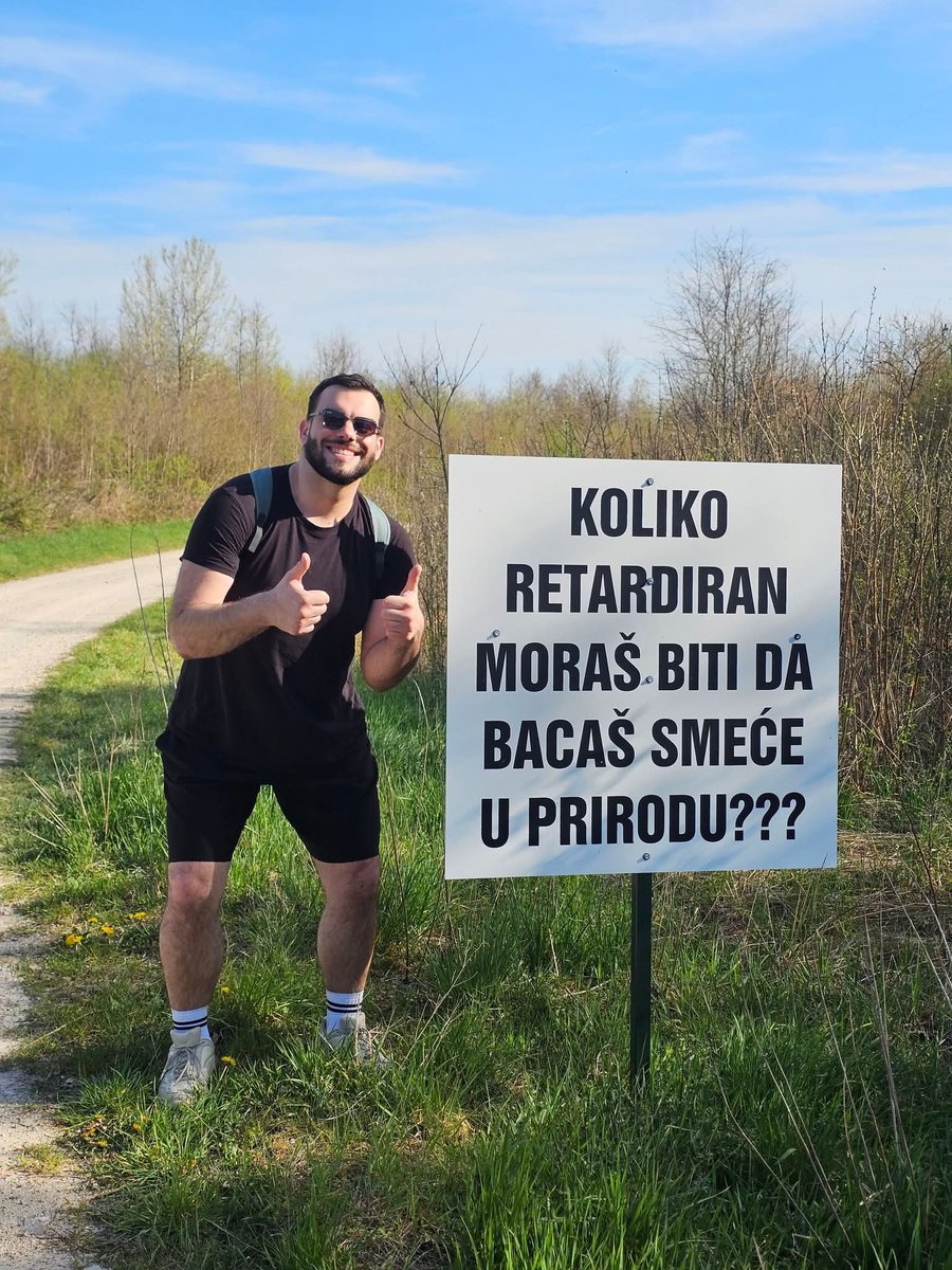 Ovaj znak zaslužuje da stoji na svakih 100 metara, mada sumnjam da oni na koje se odnosi znaju da čitaju.
