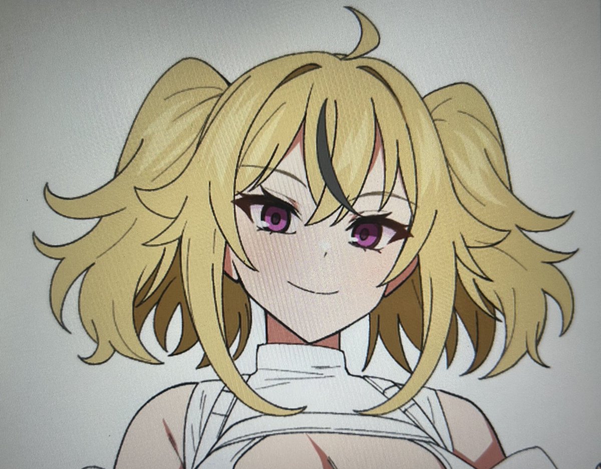 どの目の色にしようか悩んでるだけで
1時間くらいかかりそうでワロタ
マジで選べん 